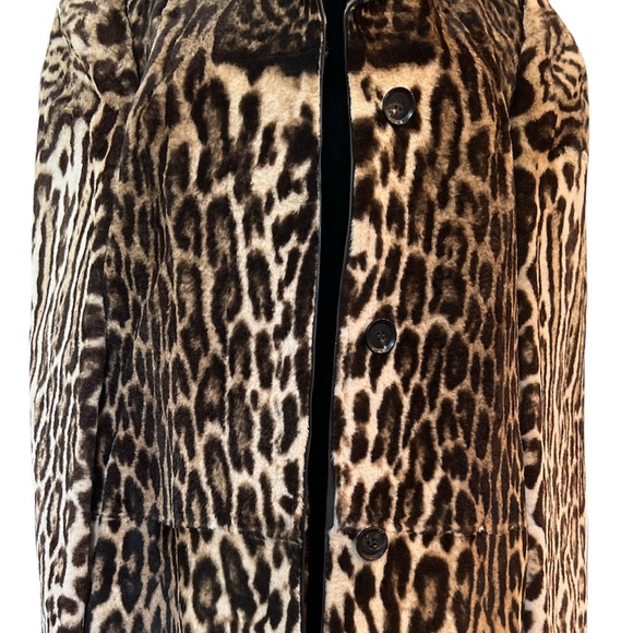 ‼️AUTHENTIC‼️ GUCCI Fur Coat - Picture 8 of 10